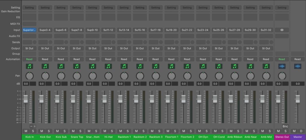 Logic Pro Mixer画面